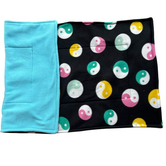 Guinea Pig Premium Fleece Cage Liner 24"x 47" Ying Yang Blue - Picture 1 of 4